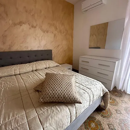 Greta Apartment *
